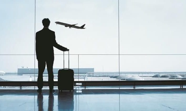 holiday-travel-without-the-headache:-tips-for-booking-during-peak-season