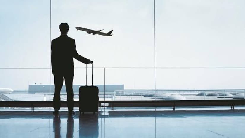 holiday-travel-without-the-headache:-tips-for-booking-during-peak-season